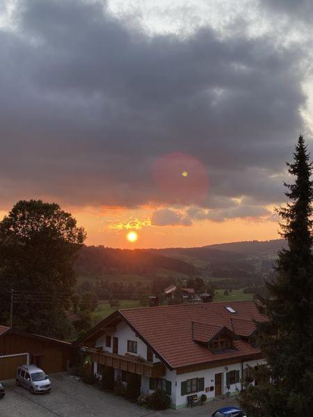 Ferienwohnung Pitzer Миссен-Вильхамс Экстерьер фото